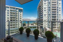 Elevated Lakeview Retreat | Aqua Tower 1 | Pool - Image 5