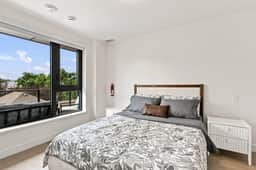 Lakeview Luxury at Aqua - Image 4