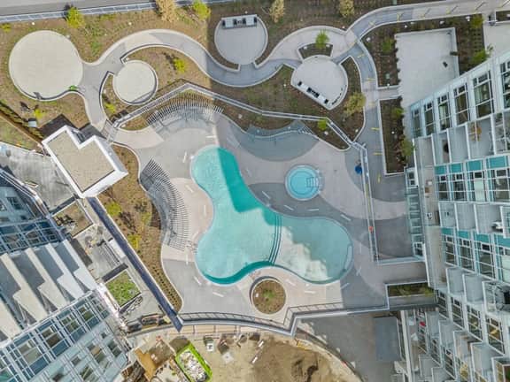 Aqua Waterfront Corner Unit, Lake & Sunset Views - Image 2